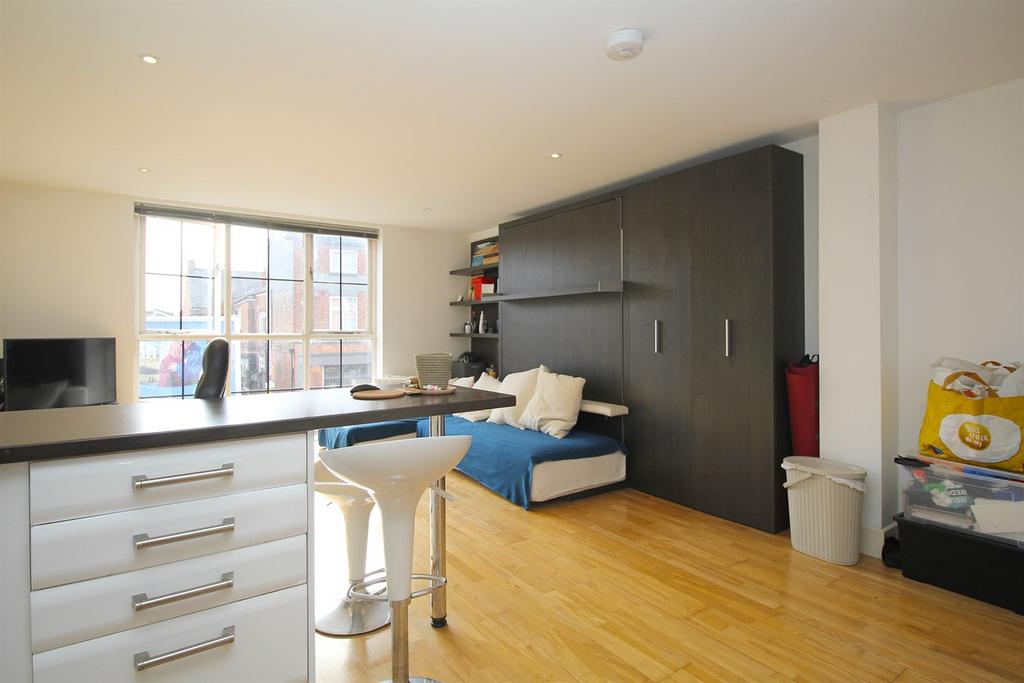 Villency Court