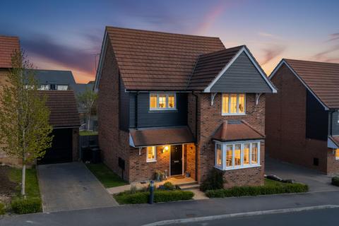 Hills Drive, Newport, CB11