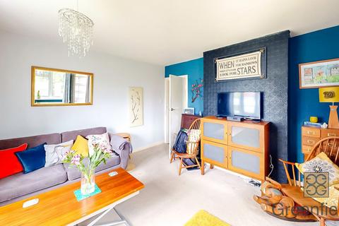 15 Garden Close, Ruislip, HA4 6DB