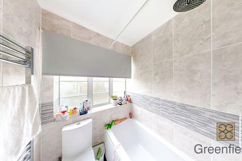 15 Garden Close, Ruislip, HA4 6DB