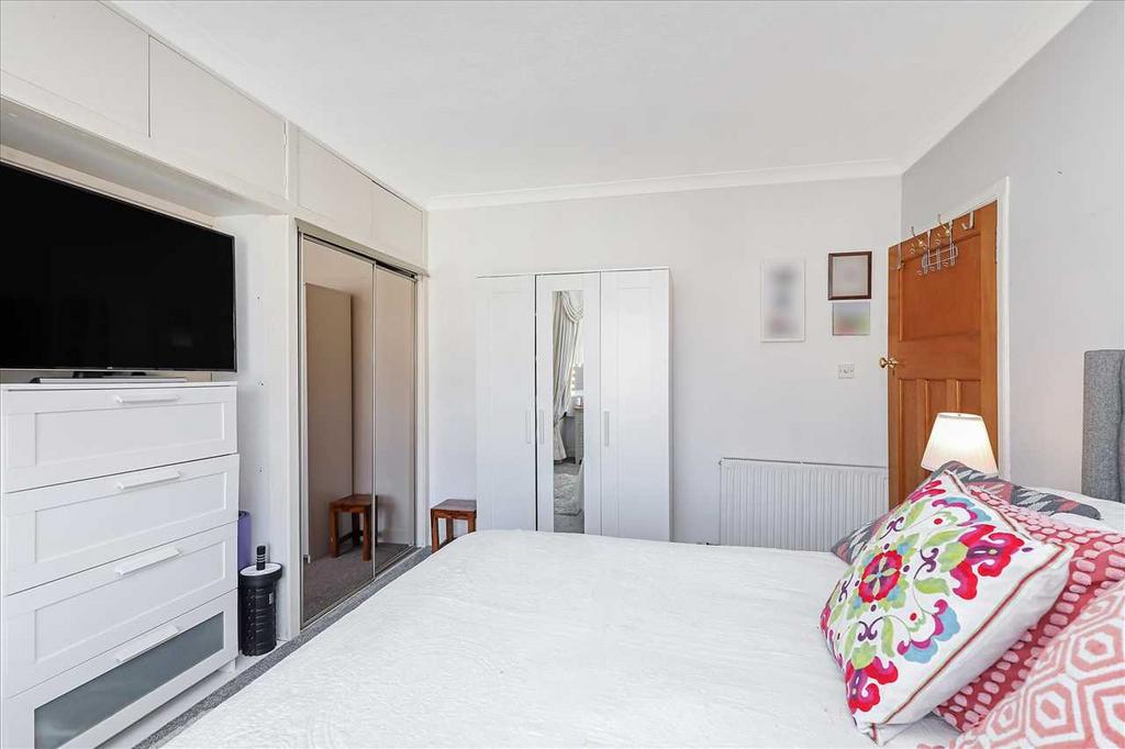 Bedroom One (2)