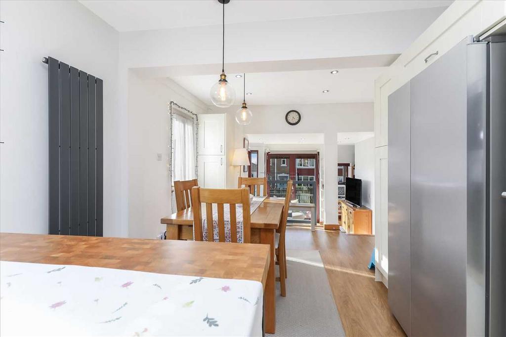 Kitchen (2)