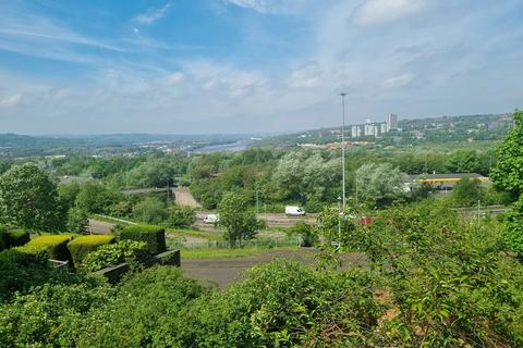 49 Bridges View, Gateshead, NE8 1NZ