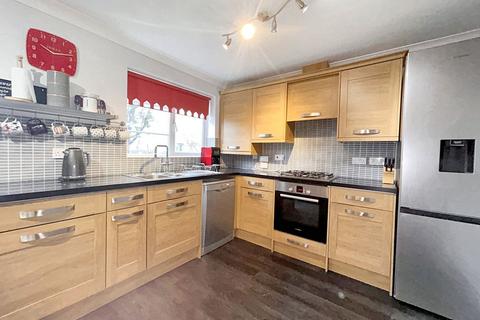 49 Bridges View, Gateshead, NE8 1NZ