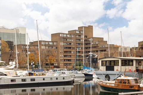Studio for sale, Burr Close, London E1W