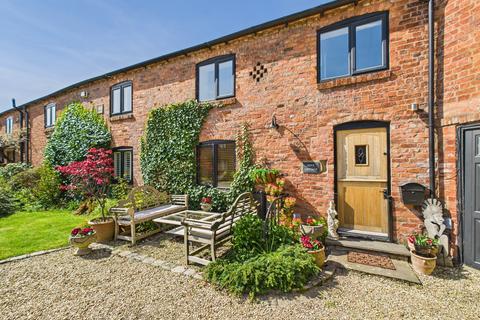 2 bedroom barn conversion for sale, Rossett Road, Holt, LL13
