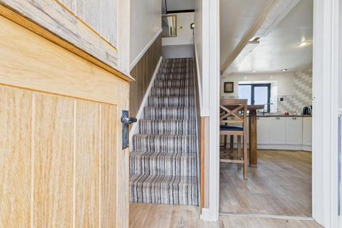 2 bedroom barn conversion for sale, Rossett Road, Holt, LL13