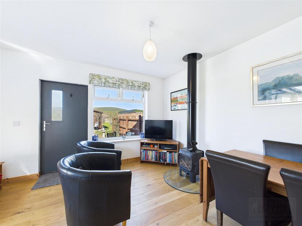 Living &amp; Dining Area
