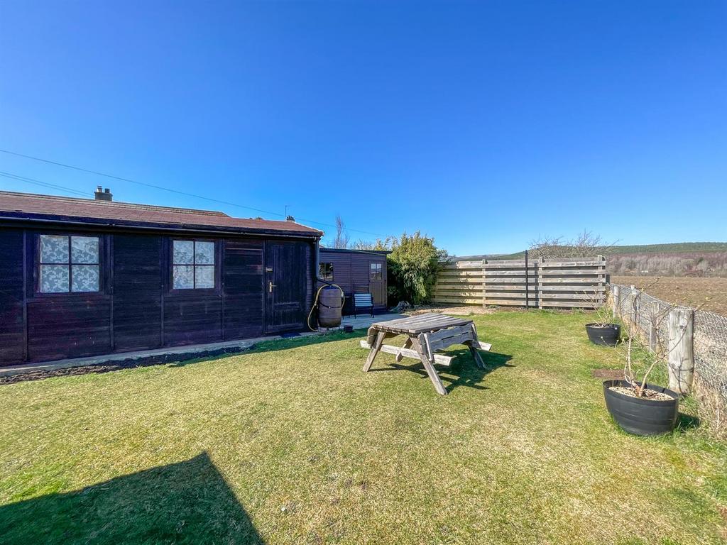 Rear Garden &amp; Sheds