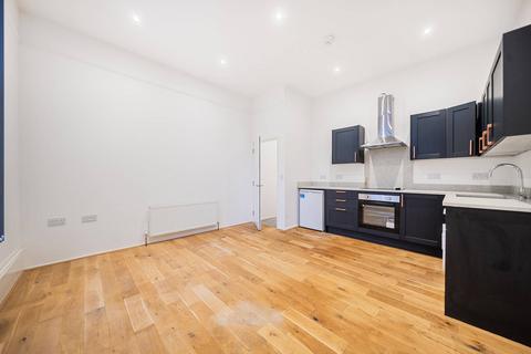 1 bedroom flat to rent, Kings Street, Maidstone, ME14