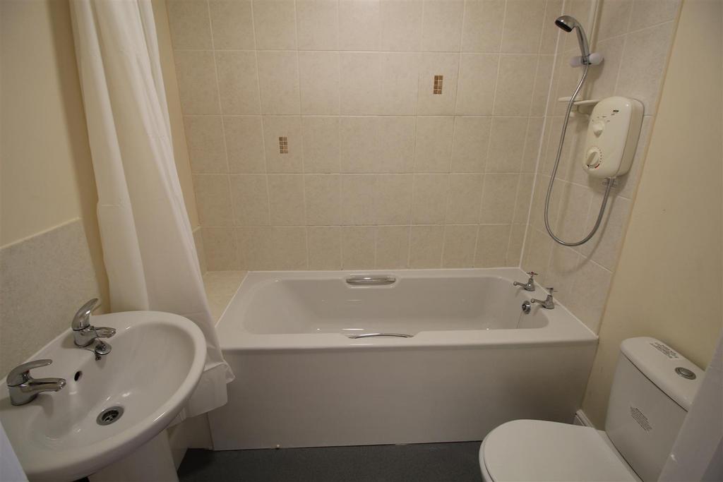 Bathroom.JPG