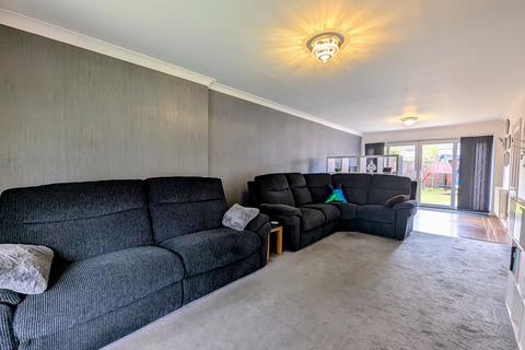 3 bedroom semi-detached house for sale, Dahlia Way, Hebburn, NE31