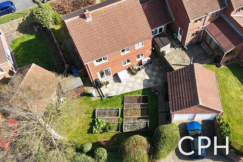 4 bedroom detached house for sale, Hovingham Drive, Scarborough, YO12