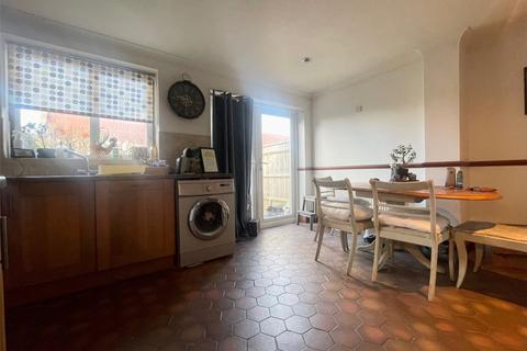 3 bedroom house to rent, Ash Lane, Windsor, SL4