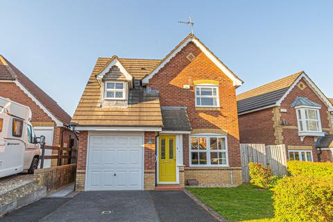 3 bedroom detached house for sale, Tempest Drive, Chepstow, NP16