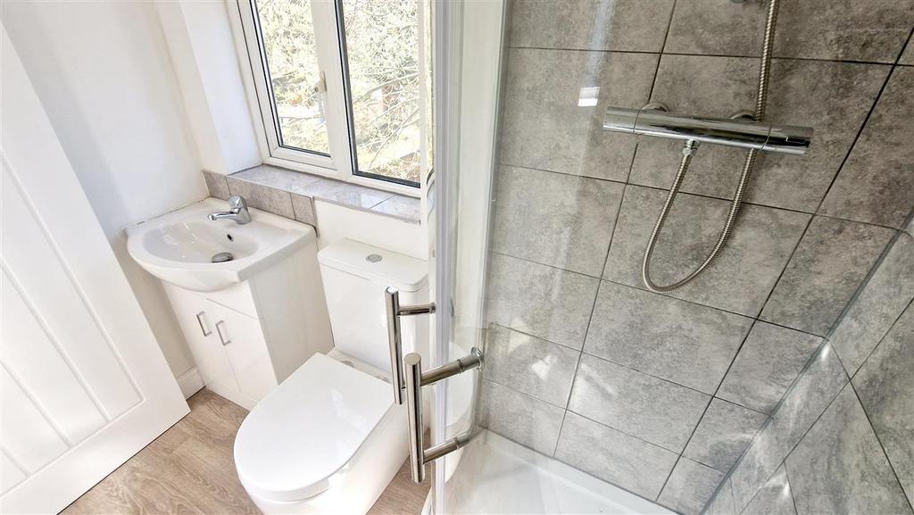 Ensuite shower