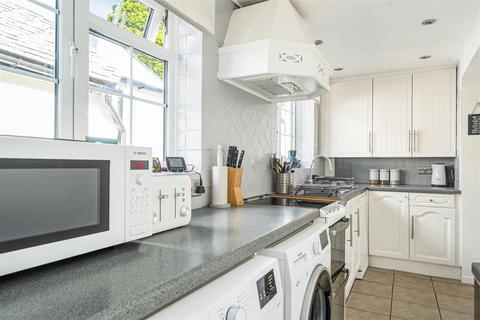 2 bedroom end of terrace house for sale, Top Street, Whittington, Oswestry