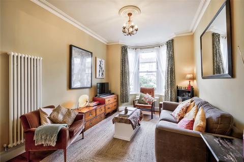 28 Voluntary Place, London, E11 2RP