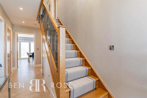 undefined, Barrons Mews, Tarleton PR4