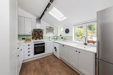 2 bedroom cottage for sale, Hill View, Banbury Road, North Newington