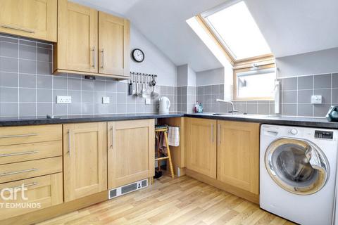 1 bedroom flat for sale, Airfield Road, Bury St Edmunds