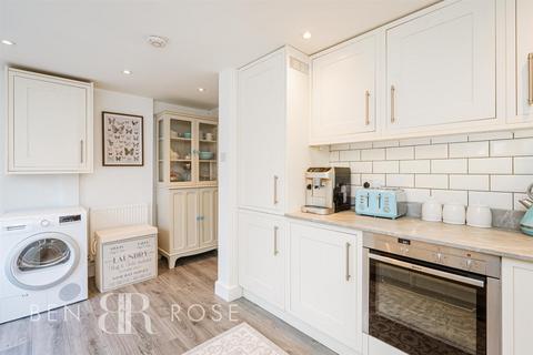 29 Edgehill Crescent, Leyland, PR25 2QU