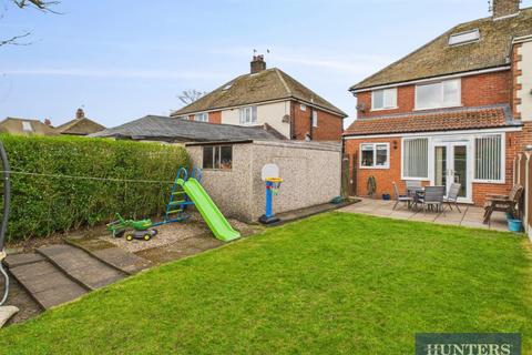 3 bedroom semi-detached house for sale, Muston Road, Filey