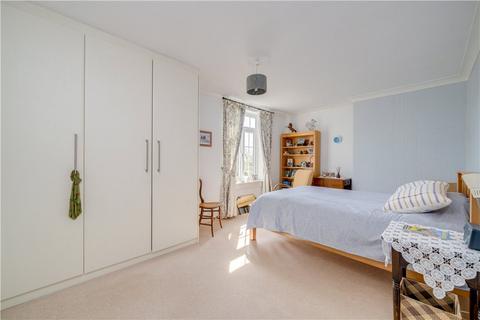 2 The Row, Hunsingore, Wetherby, LS22 5JA
