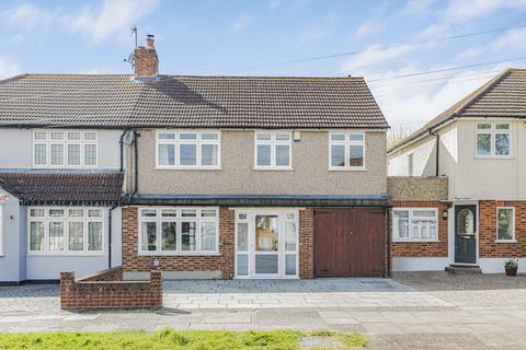 4 bedroom semi-detached house to rent, Raeburn Road, Sidcup, DA15