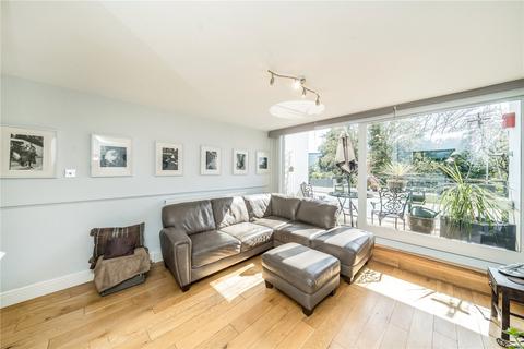 2 bedroom apartment for sale, London NW1