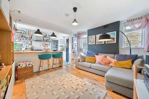 2 bedroom flat for sale, Thornlaw Road, West Norwood
