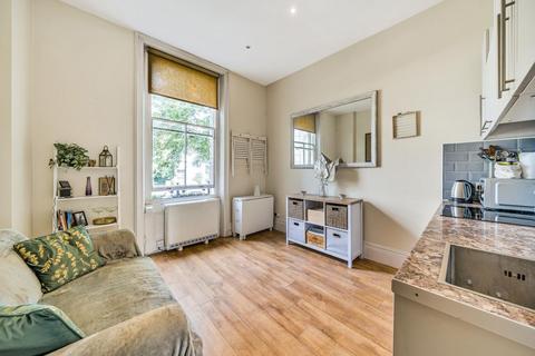 1 bedroom flat for sale, Spencer Court House, Battersea, London, SW18