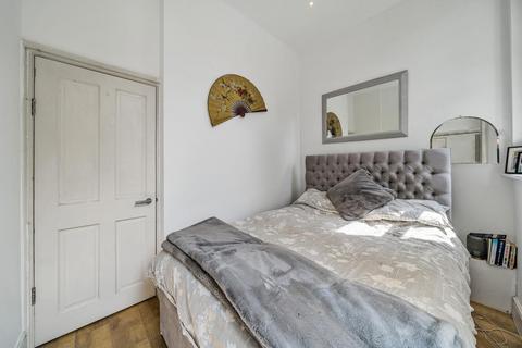 1 bedroom flat for sale, Spencer Court House, Battersea, London, SW18
