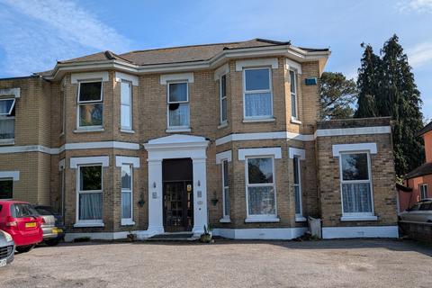 undefined, Knyveton Road, Bournemouth BH1