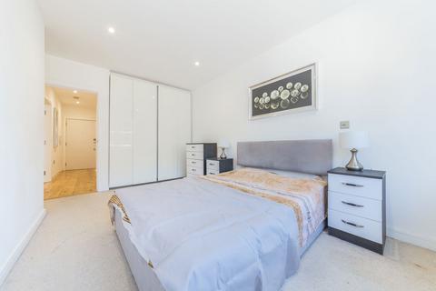 undefined, Lampton Road, Hounslow TW3