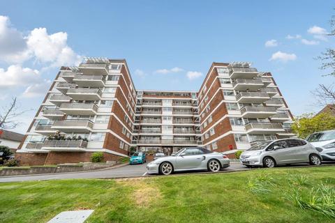 3 bedroom maisonette for sale, Regents Park Road,  Finchley Central,  N3