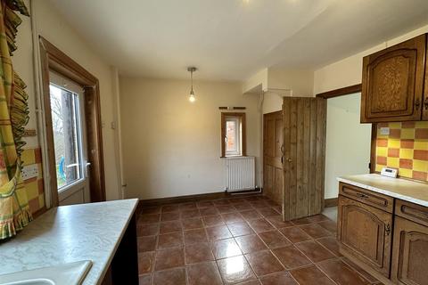 12 Back Street, Laxton, Goole, DN14 7TP