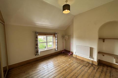 12 Back Street, Laxton, Goole, DN14 7TP