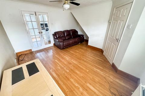 12 Tay Close, Corby, NN17 2EP