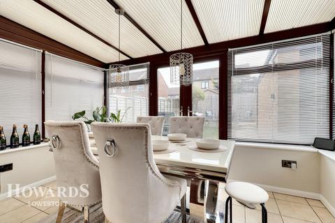 59 Caldecott Road, Lowestoft, NR32 3PH