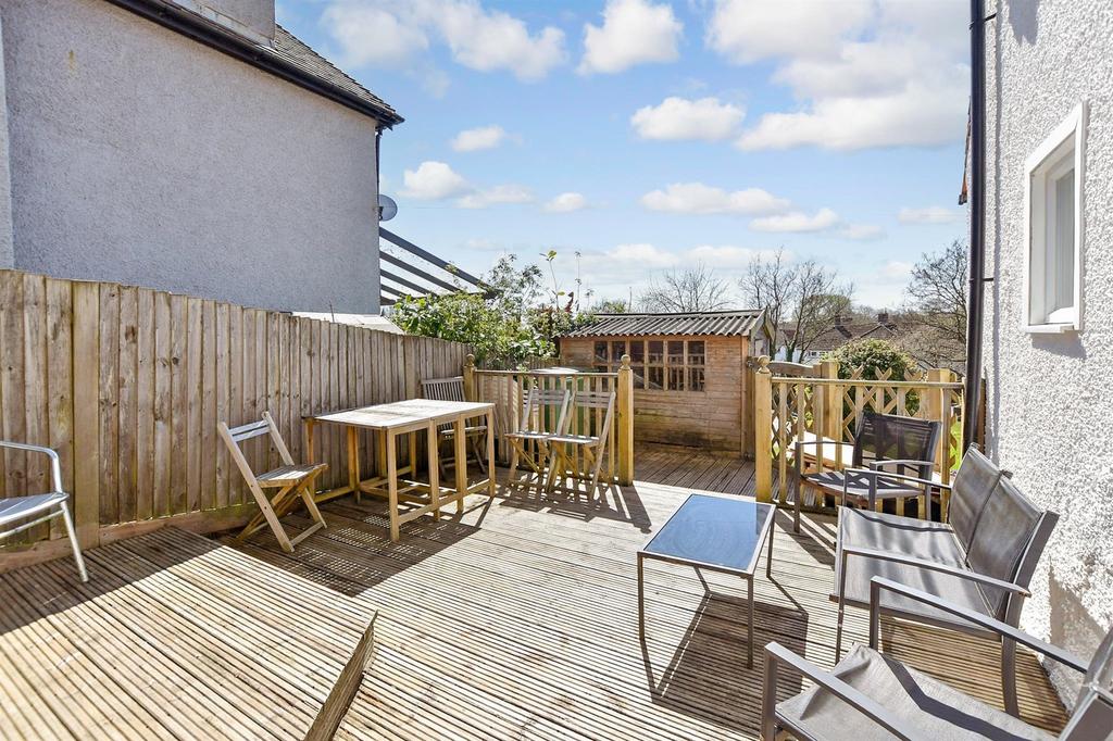 Patio / Decking