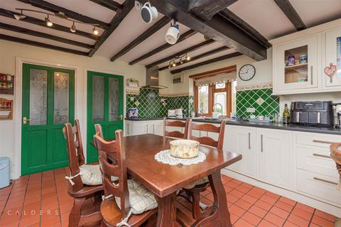 4 bedroom detached house for sale, Back Lane, No Mans Heath, Tamworth