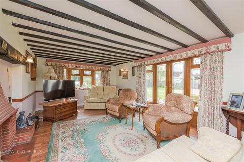 4 bedroom detached house for sale, Back Lane, No Mans Heath, Tamworth