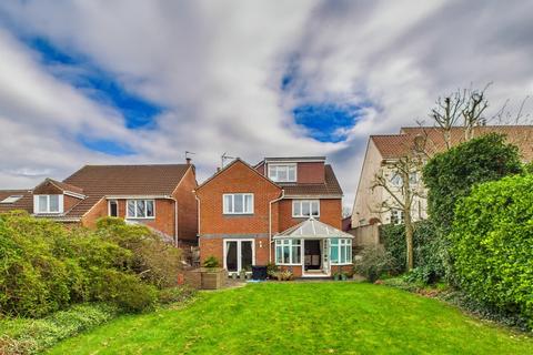 Prospect Close, Winterbourne Down, Bristol, BS36 1BD