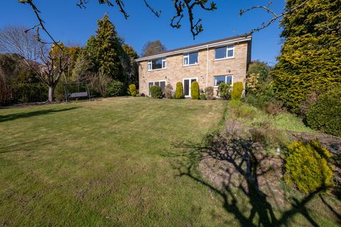 4 bedroom detached house for sale, Bankroyd, Lightridge Road, Huddersfield, West Yorkshire, HD2