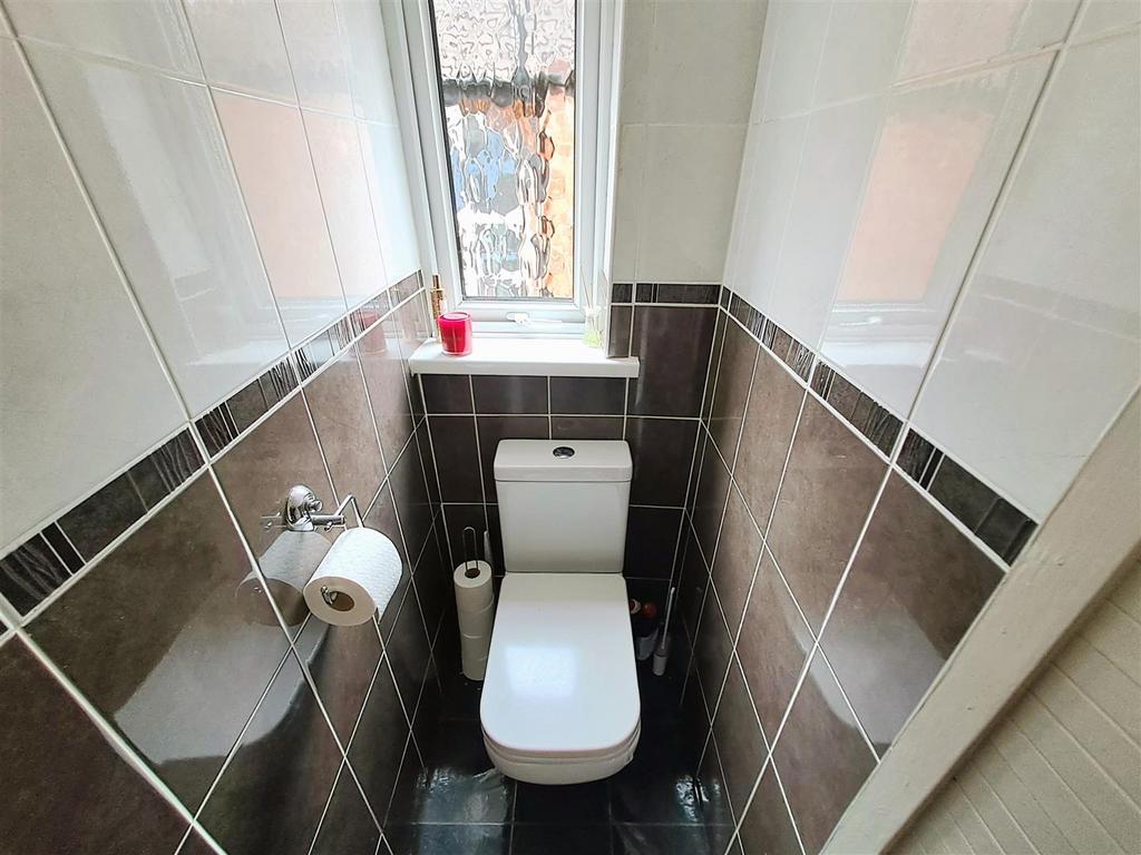Separate WC