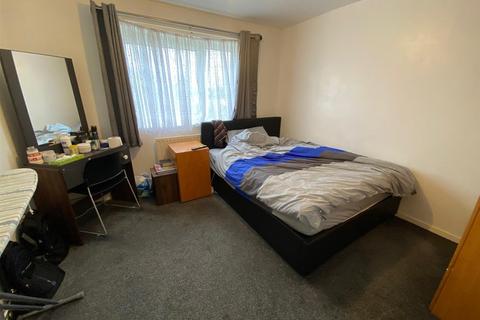 1 bedroom apartment for sale, Salisbury Road, Dagenham