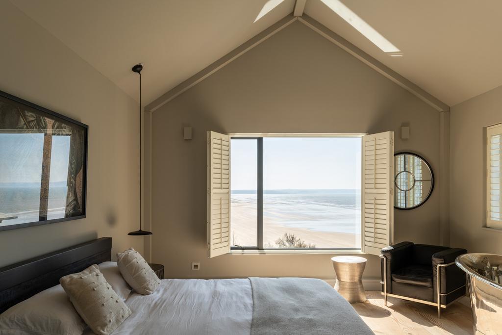 275309 20250402 the chalet n0.8 saunton sands...