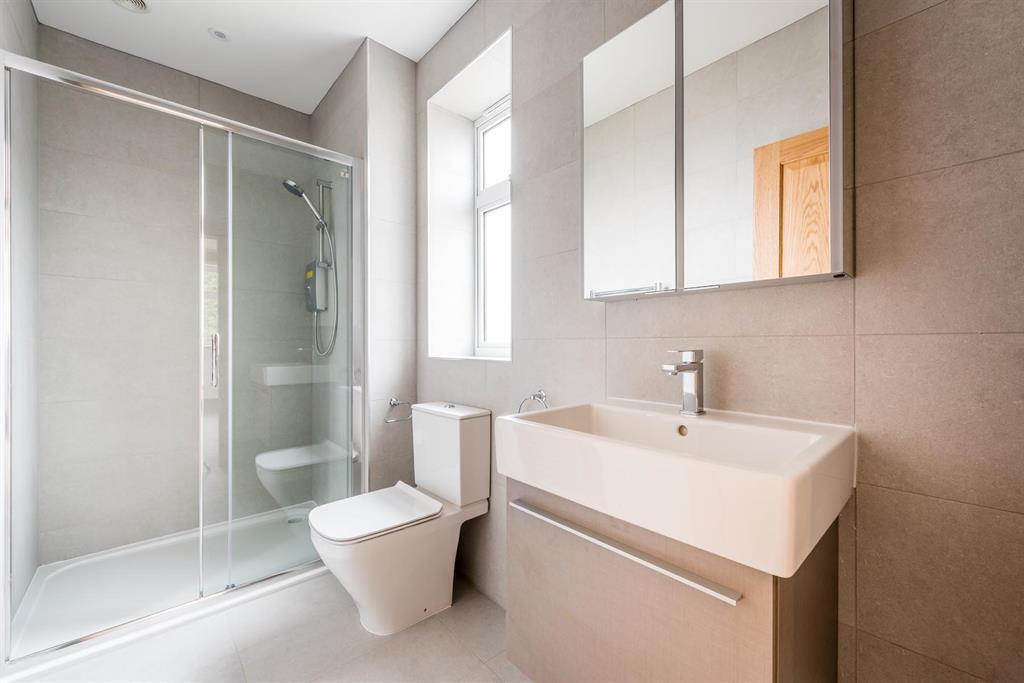 En-Suite 1