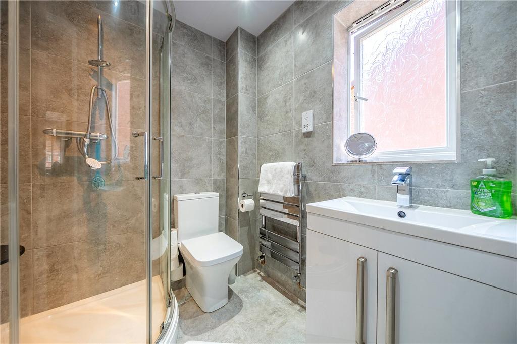 Ensuite